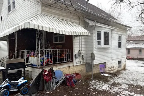a view of a house with a patio