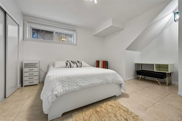 $1,275,000 | 1016 Westwood Road, Woodmere, NY 11598