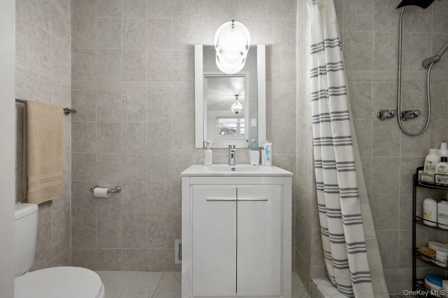 1016 Westwood Road Woodmere, NY 11598 - Photo 21 of 23