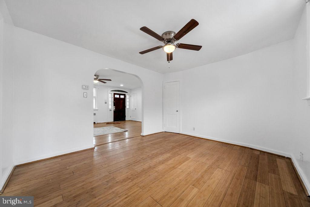 334 Wiltshire Road Upper Darby, PA 19082 - Photo 6 of 25 Gallery Image 6