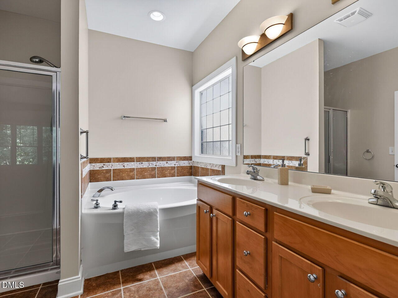 123 Homegate Circle Apex, NC 27502 - Photo 17 of 35
