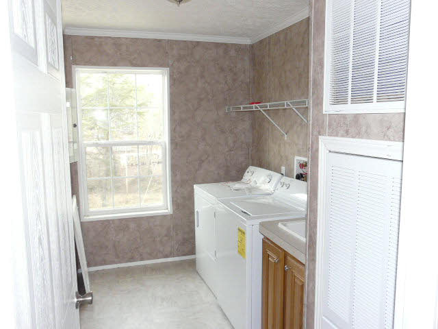 110 Cross Mountain Road Luray, VA 22835 - Photo 10 of 16 Gallery Image 10