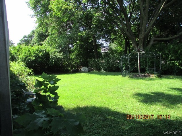 6 Pine Street Perry, NY 14530 - Photo 5 of 16