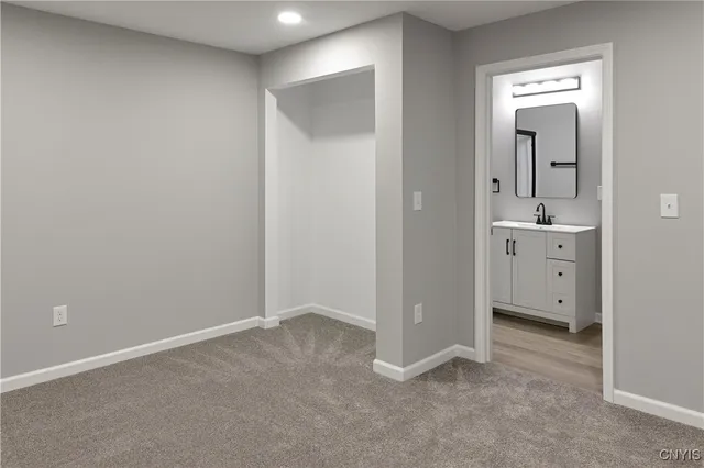 $314,999 | 219 Barrington Road, Syracuse, NY 13214