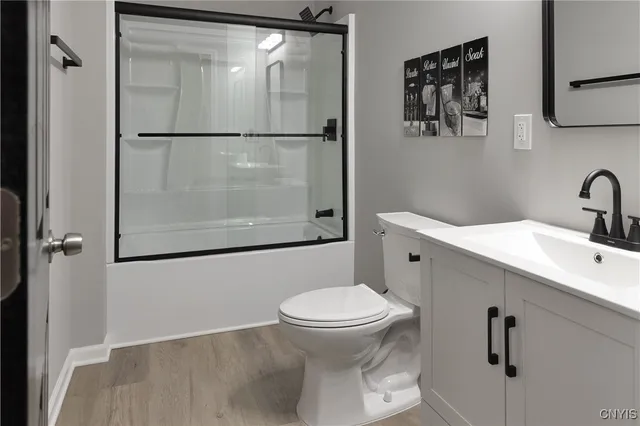 $314,999 | 219 Barrington Road, Syracuse, NY 13214