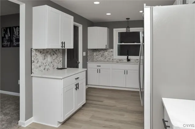 $314,999 | 219 Barrington Road, Syracuse, NY 13214