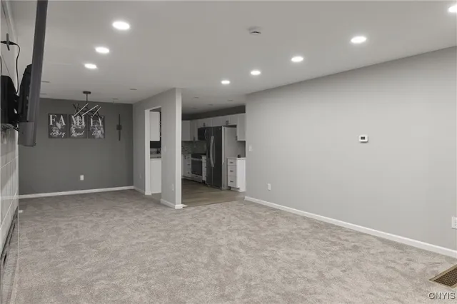 $314,999 | 219 Barrington Road, Syracuse, NY 13214