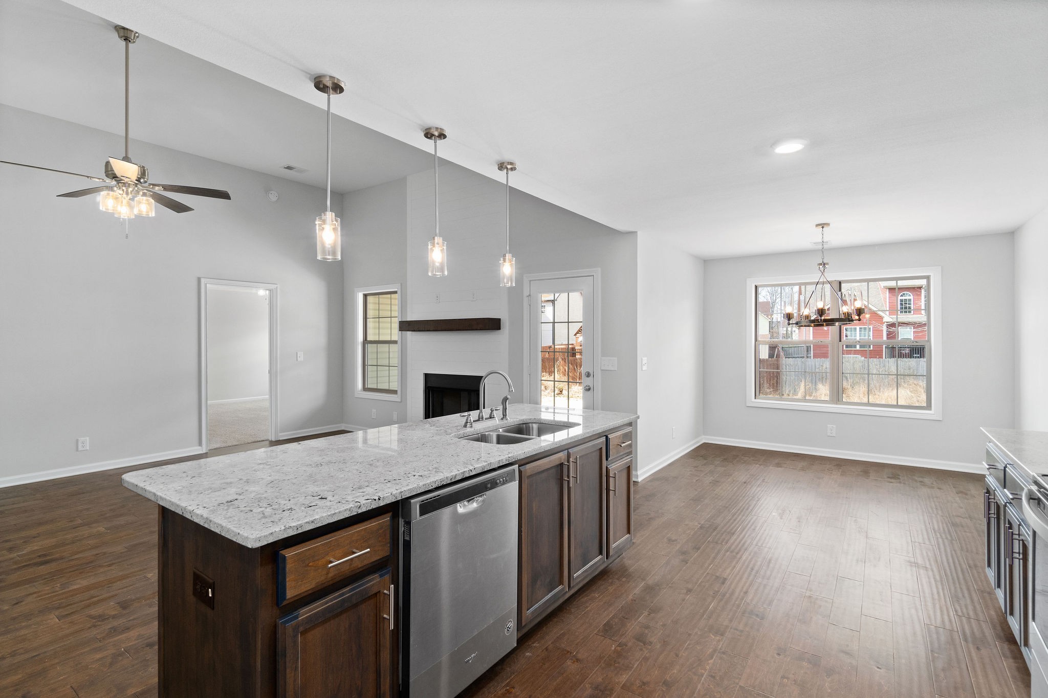 830 Butts Road Clarksville, TN 37042 - Photo 8 of 22 Gallery Image 8