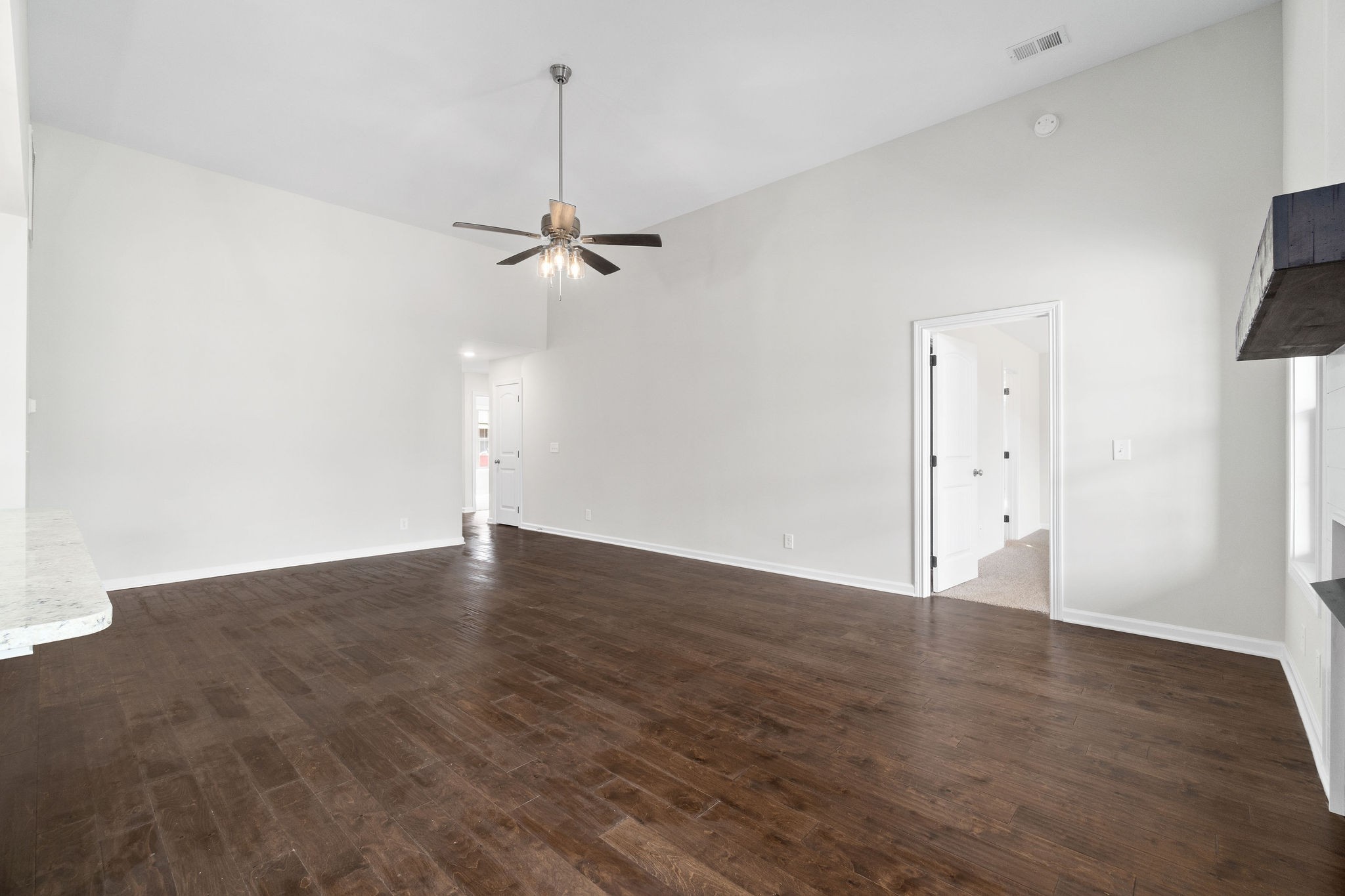 830 Butts Road Clarksville, TN 37042 - Photo 10 of 22 Gallery Image 10