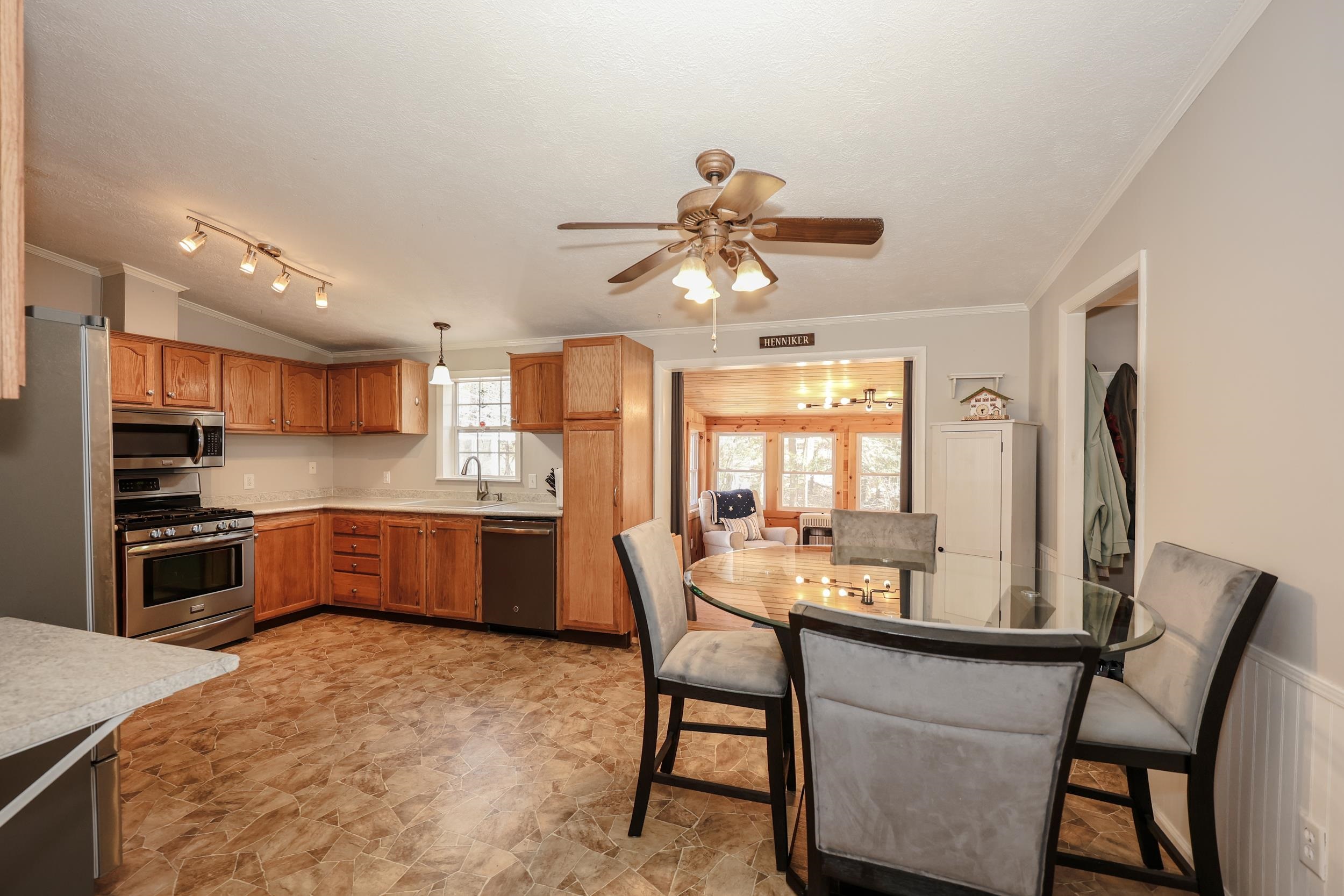 2435 Weare Road Henniker, NH 03242 - Photo 11 of 37 Gallery Image 11