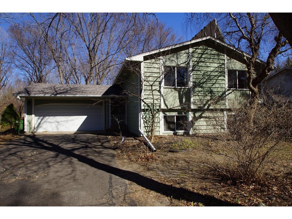 8385 Sunnyside Road Mounds View, MN 55112 - Photo 1 of 1 Gallery Image 1