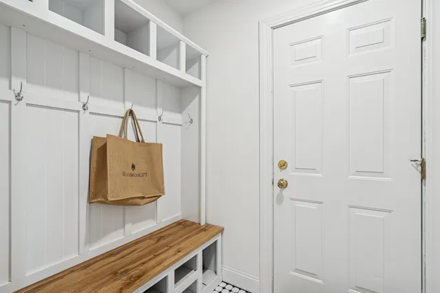 $895,000 | 358 Cowdrey Path, Woodstock, VT 05071