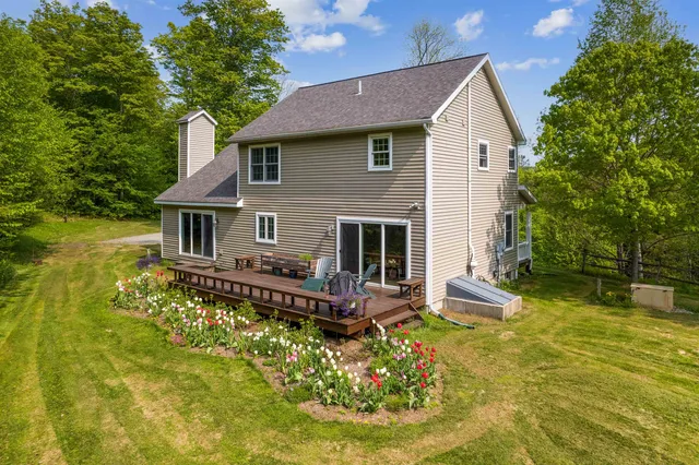 $895,000 | 358 Cowdrey Path, Woodstock, VT 05071