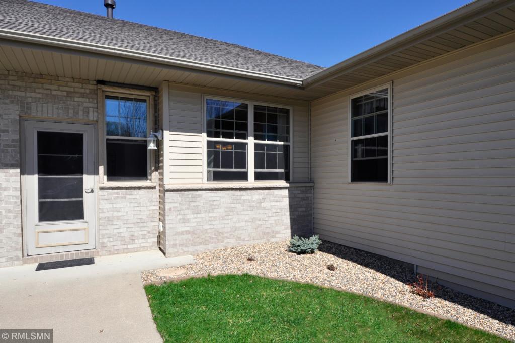 5310 Belmoral Lane Northwest Rochester, MN 55901 - Photo 3 of 25 Gallery Image 3