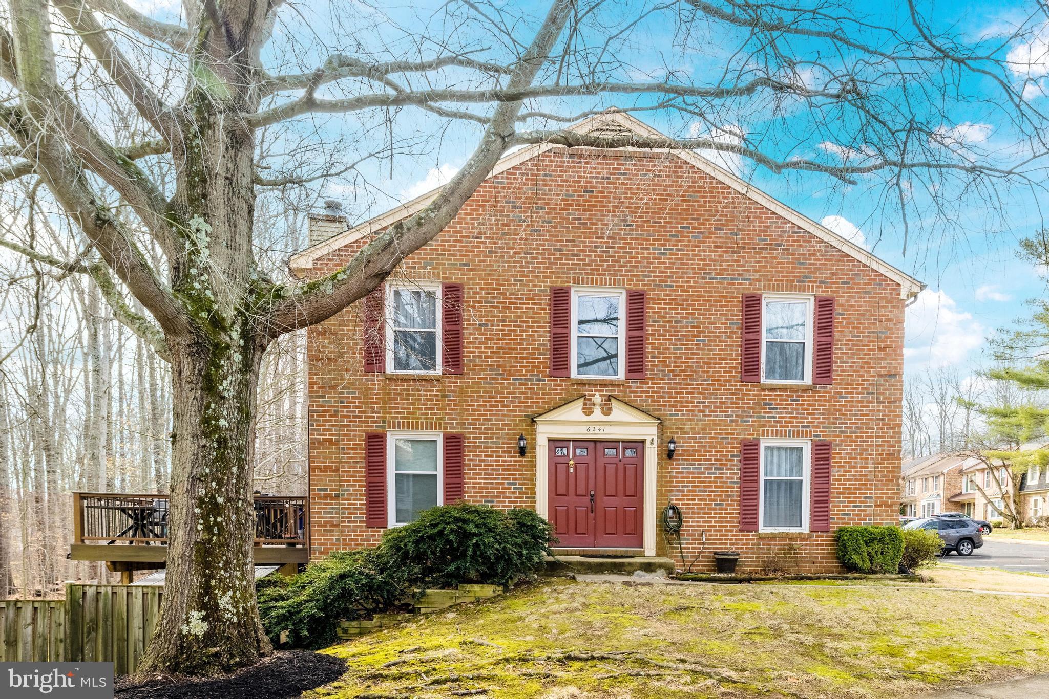 6241 Rathlin Drive Springfield, VA 22152 - Photo 2 of 45
