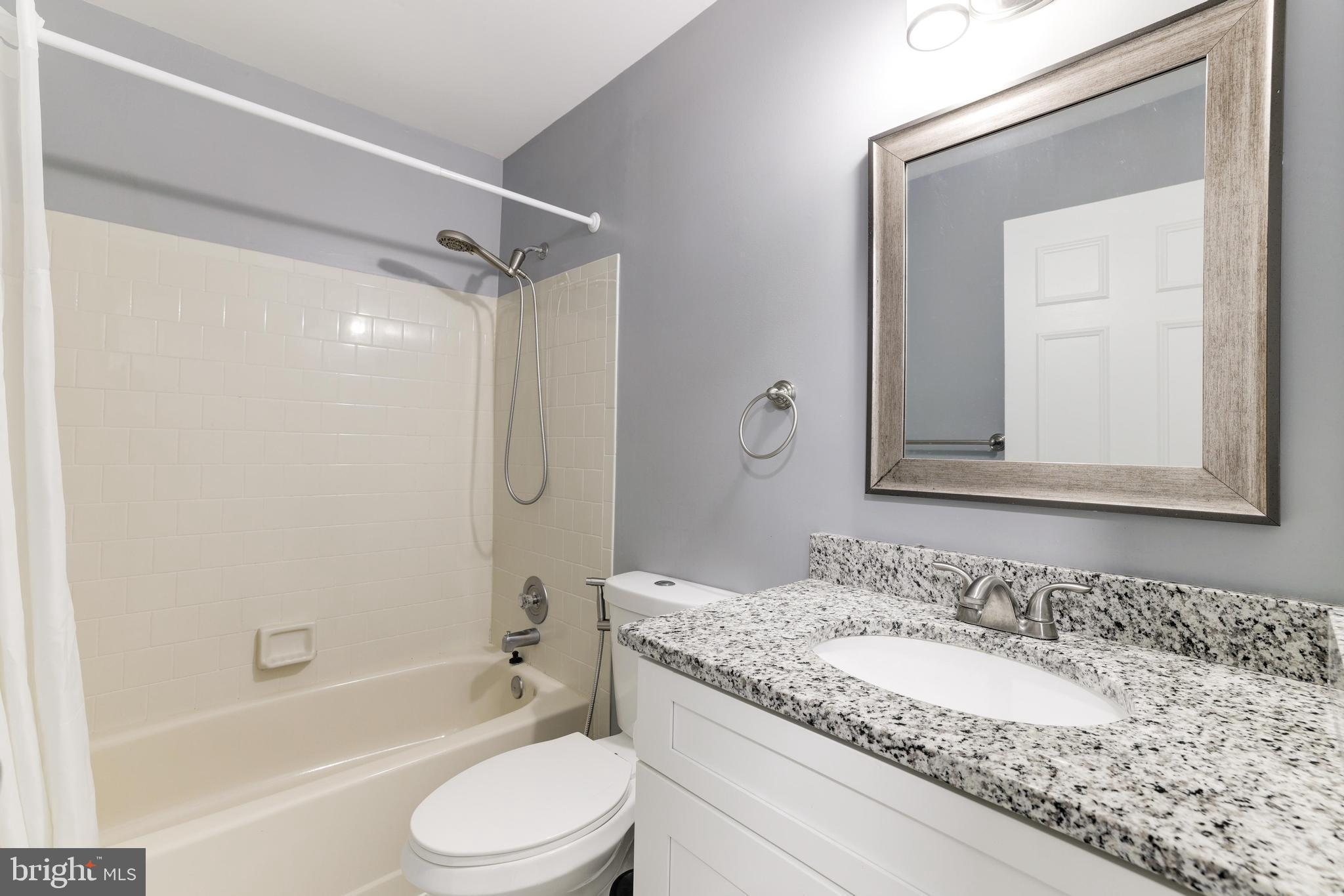 6241 Rathlin Drive Springfield, VA 22152 - Photo 25 of 45