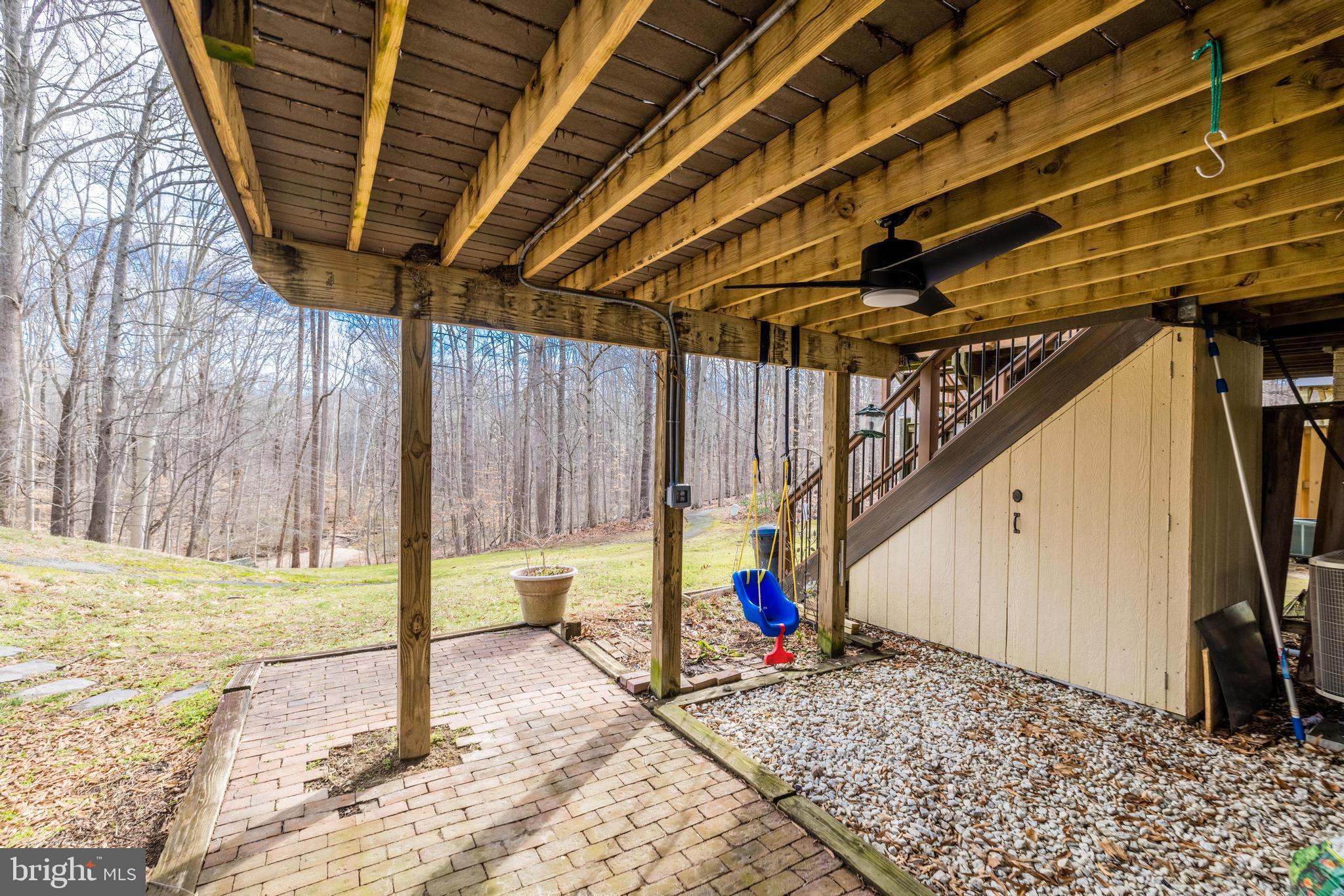 6241 Rathlin Drive Springfield, VA 22152 - Photo 42 of 45