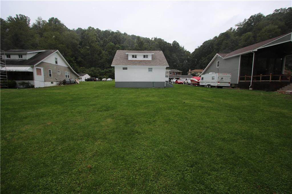 2620 Douglas Run Road Elizabeth, PA 15037 - Photo 24 of 25 Great Country-Like Location!
