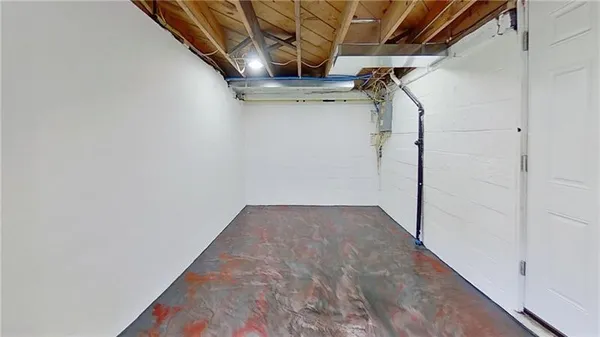 $1,995 | 1001 Fairview Drive, Bethel Park, PA 15102