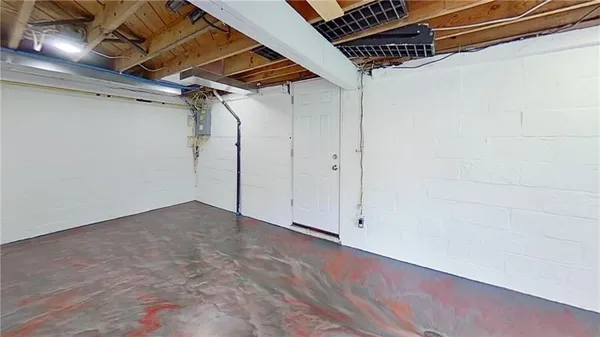 $1,995 | 1001 Fairview Drive, Bethel Park, PA 15102