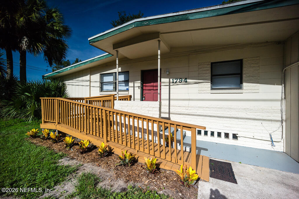 1794 Rogero Road, Unit B Jacksonville, FL 32211 - Photo 4 of 24 Entry