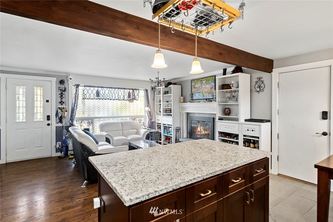 3606 Northeast 9th Street Renton, WA 98056 - Photo 12 of 19