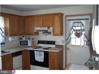 343 Kindts Corner Road Leesport, PA 19533 - Photo 4 of 6 Gallery Image 4