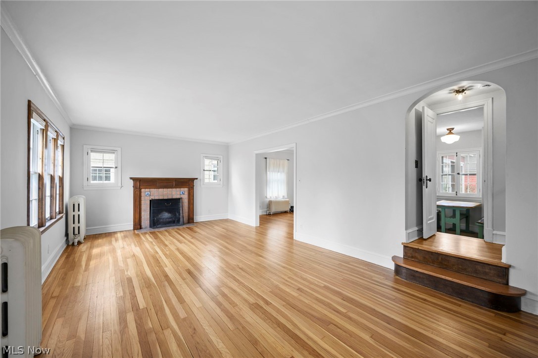 3281 Braemar Road Cleveland, OH 44120 - Photo 3 of 42 Gallery Image 3