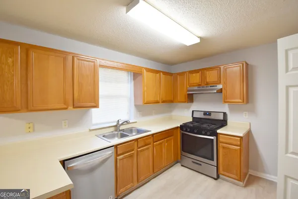 $1,950 | 147 South Fairfield Drive, Peachtree City, GA 30269