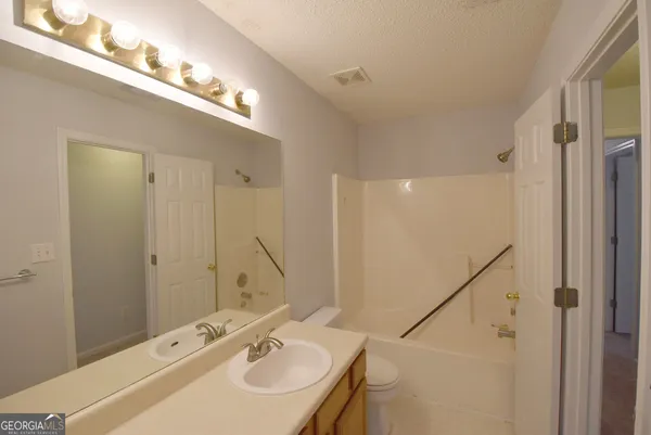 $1,950 | 147 South Fairfield Drive, Peachtree City, GA 30269