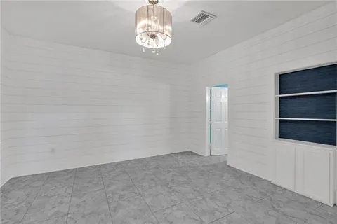 $275,000 | 5133 Oak Drive, Marrero, LA 70072