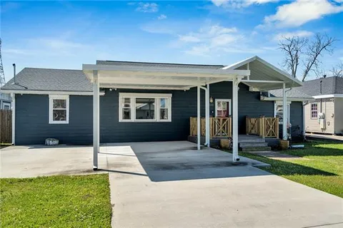 $275,000 | 5133 Oak Drive, Marrero, LA 70072