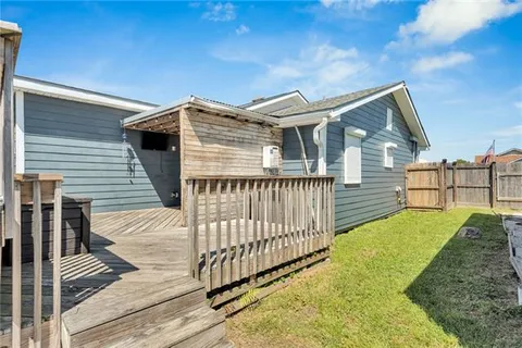 $275,000 | 5133 Oak Drive, Marrero, LA 70072