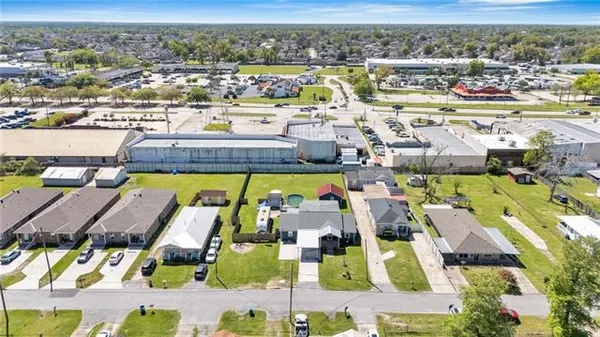 $275,000 | 5133 Oak Drive, Marrero, LA 70072