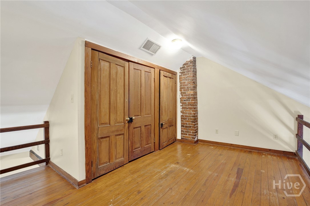 533 East Gordon Street Savannah, GA 31401 - Photo 27 of 32