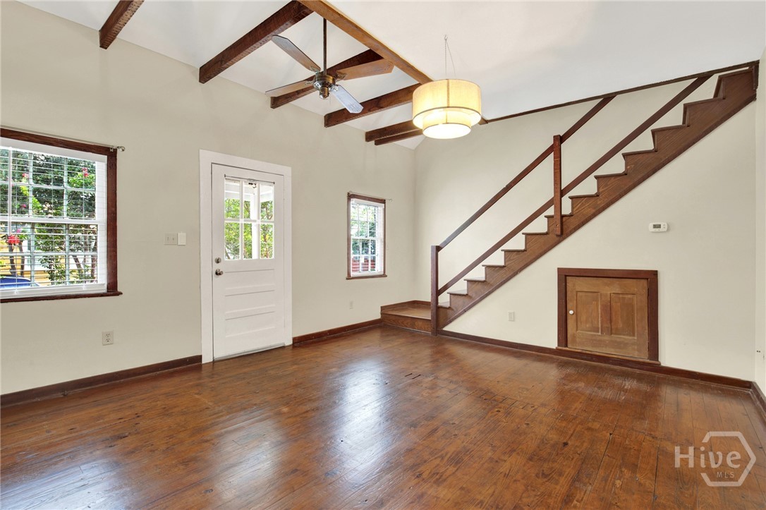533 East Gordon Street Savannah, GA 31401 - Photo 6 of 32