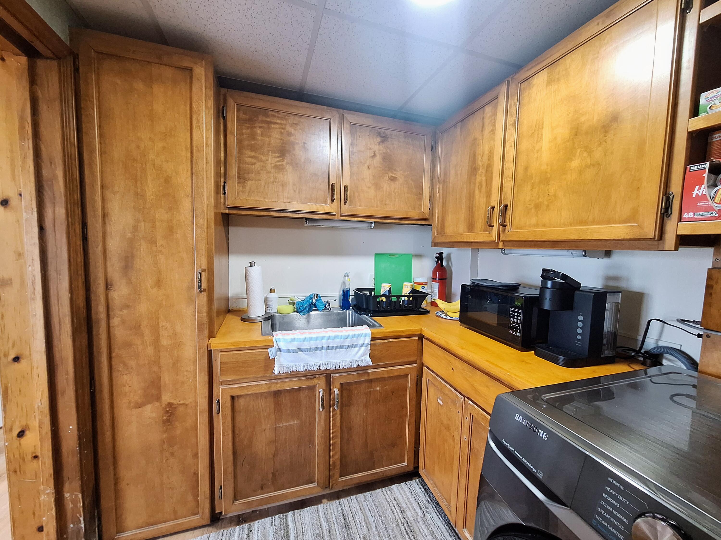 58 Back Shore Road Castine, ME 04421 - Photo 47 of 66 20240925_143639
