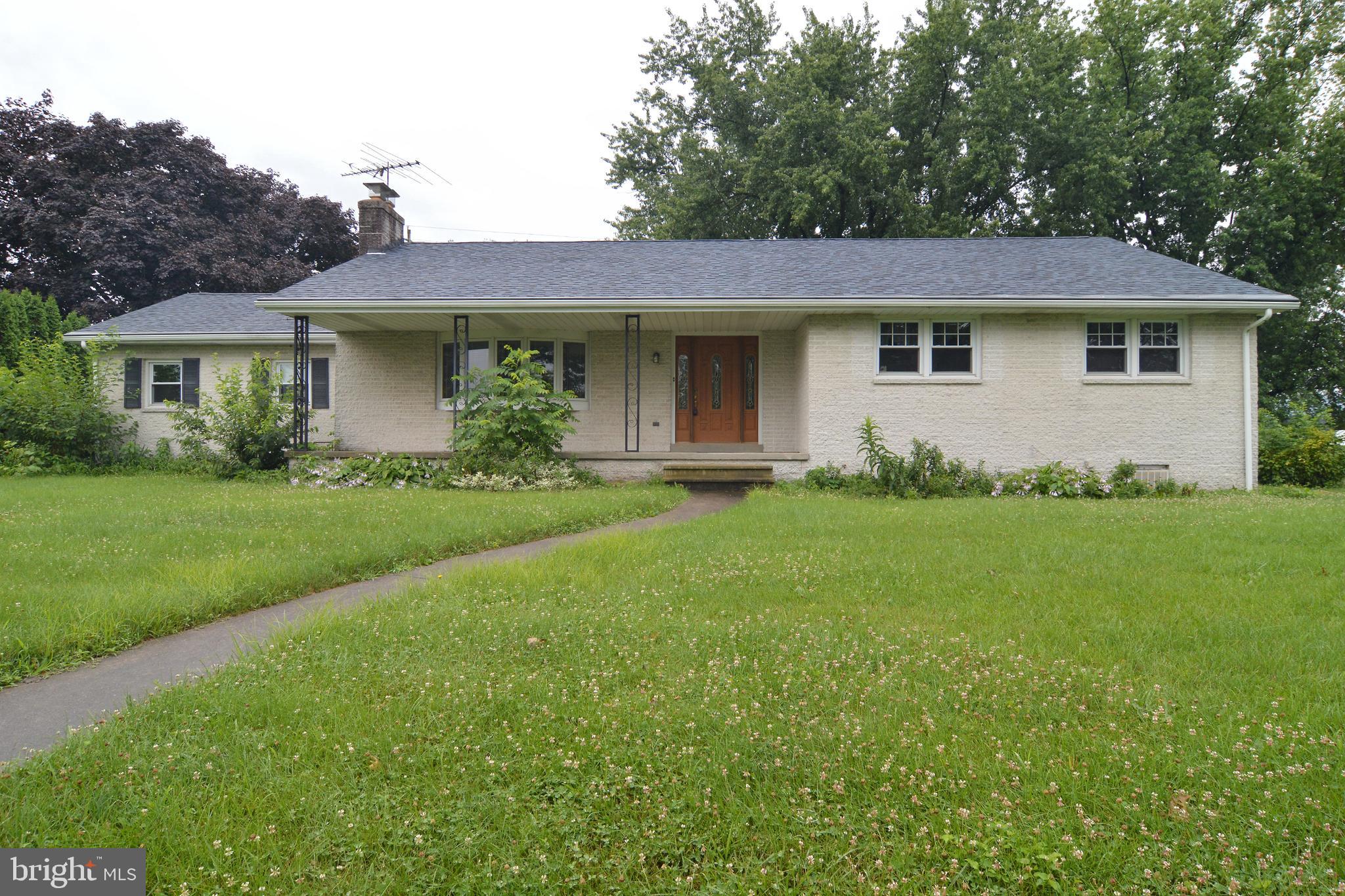 4610 Hillside Road Reading, PA 19606 - Photo 2 of 36 Gallery Image 2