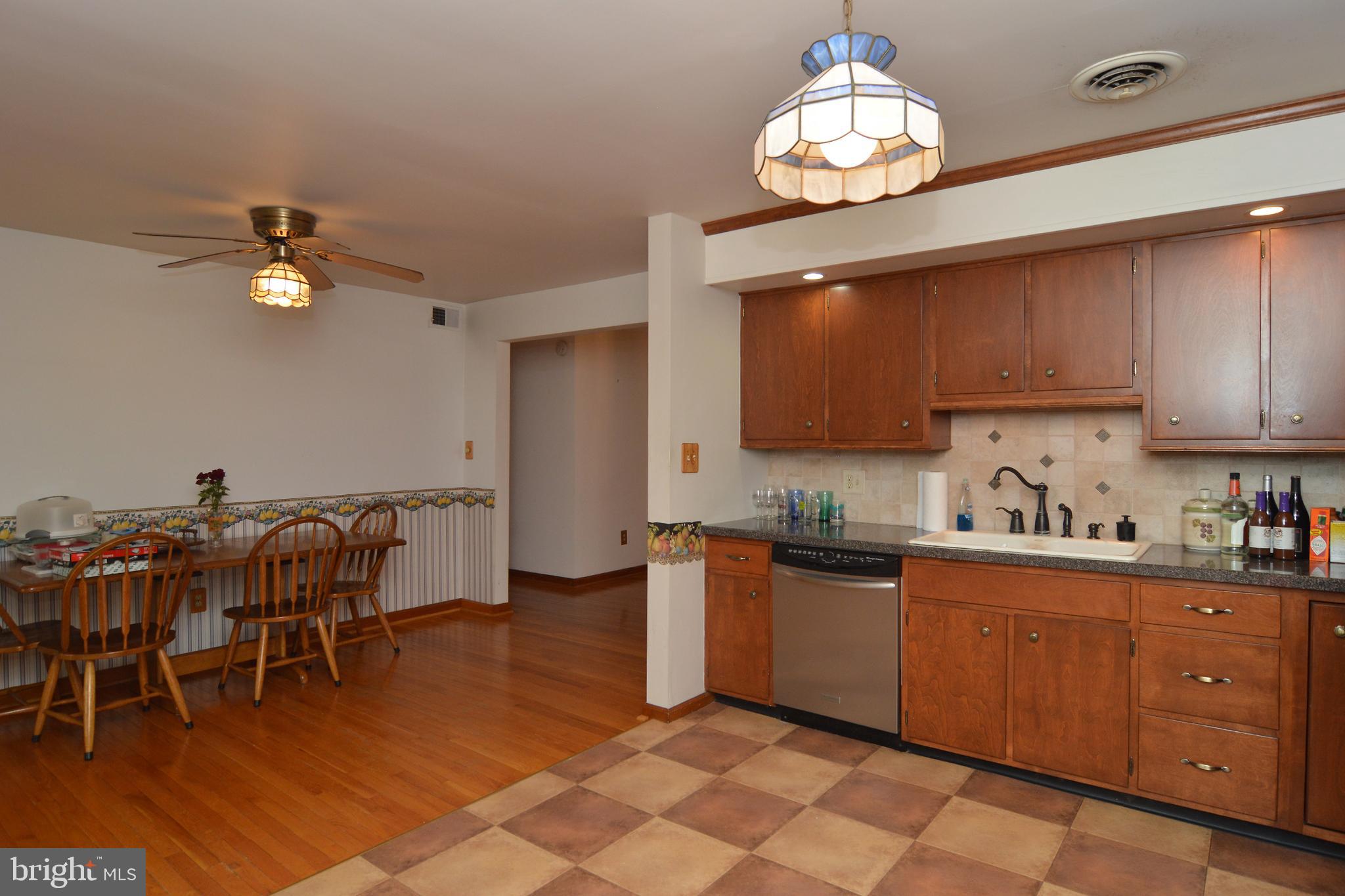 4610 Hillside Road Reading, PA 19606 - Photo 14 of 36 Gallery Image 14