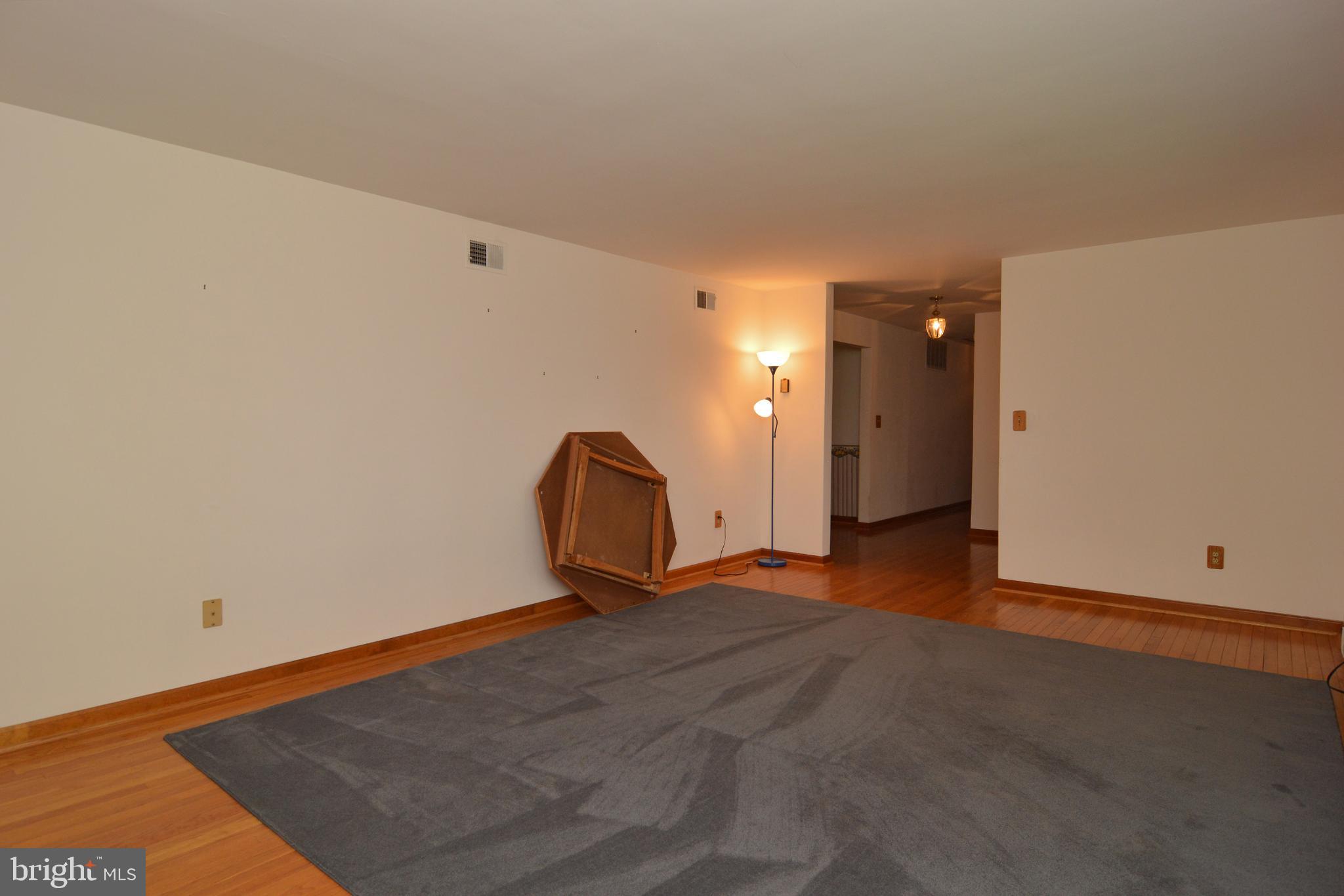 4610 Hillside Road Reading, PA 19606 - Photo 6 of 36 Gallery Image 6