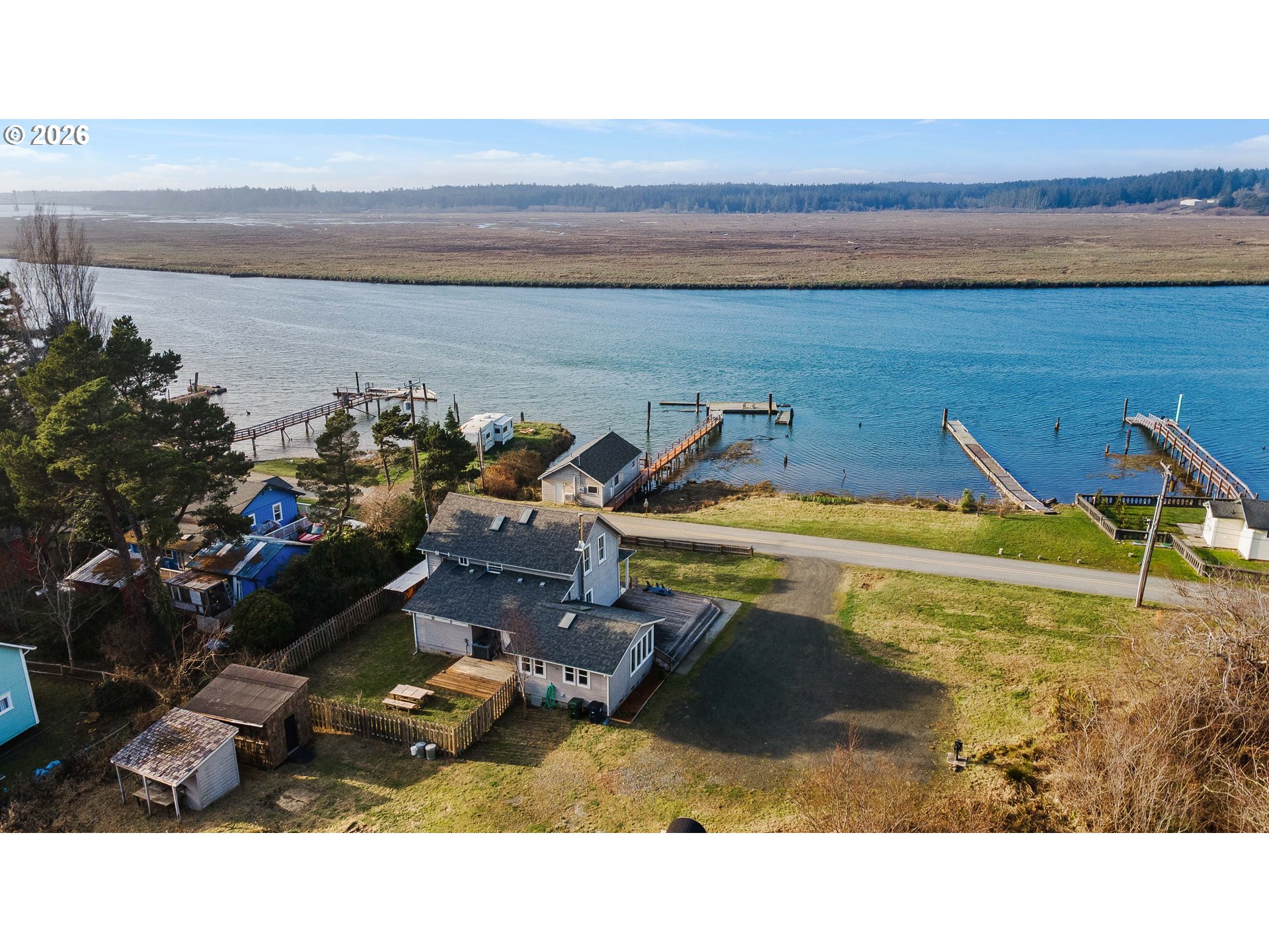 57586 Parkersburg Road Bandon, OR 97411 - Photo 3 of 48