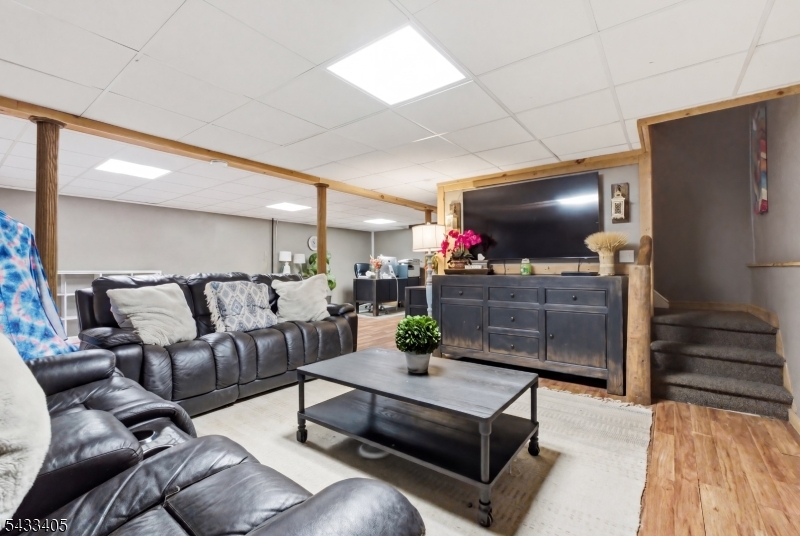 77 Decker Pond Road Andover, NJ 07821 - Photo 23 of 33