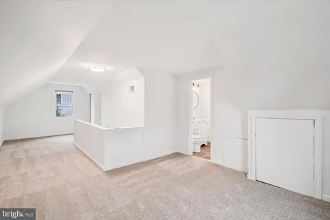 $425,000 | 9704 48th Place, College Park, MD 20740