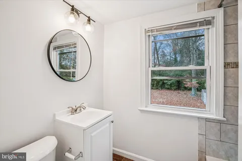 $425,000 | 9704 48th Place, College Park, MD 20740