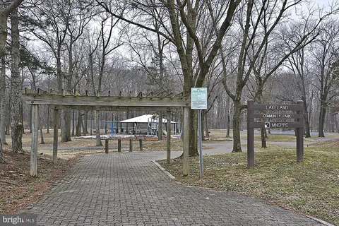 $425,000 | 9704 48th Place, College Park, MD 20740