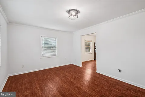 $425,000 | 9704 48th Place, College Park, MD 20740