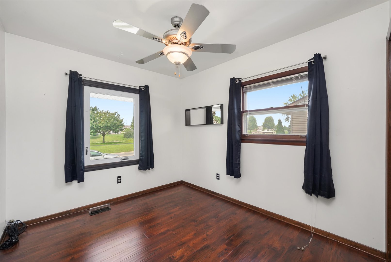 715 Rogers Road Romeoville, IL 60446 - Photo 12 of 29 Gallery Image 12