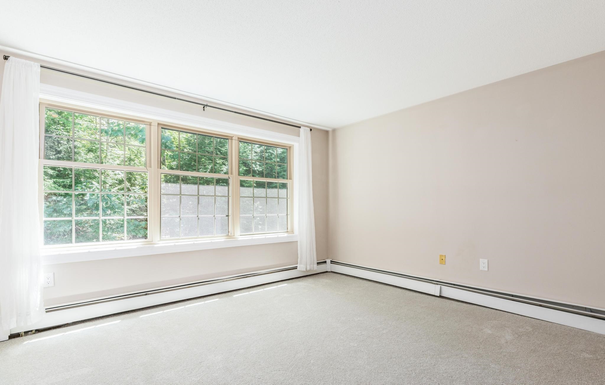 4 Woodland Green Rochester, NH 03868 - Photo 22 of 27
