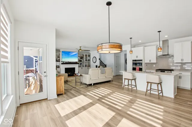 $800,000 | 325 Middleton Circle, Westfield, IN 46074