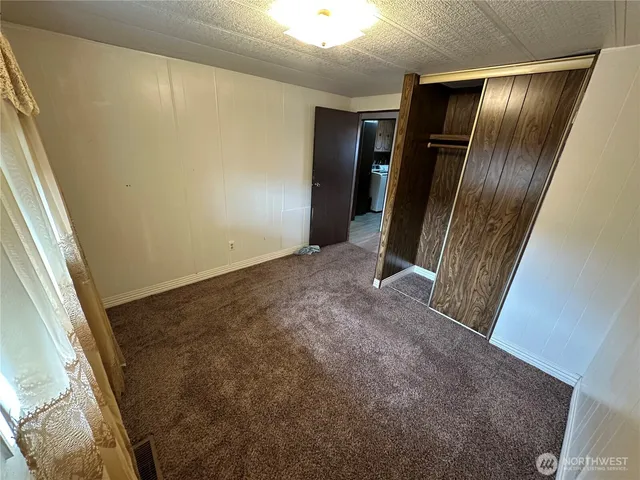 $95,000 | 1402 22nd Street Northeast, Unit 27, Auburn, WA 98002